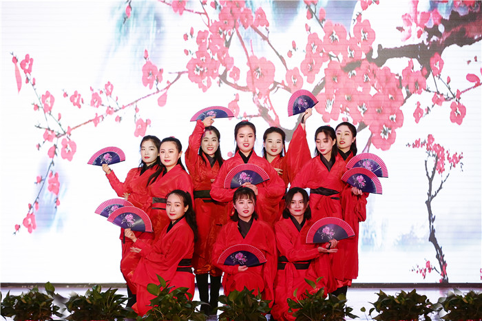 电子商务学院分工会舞蹈《红昭愿》