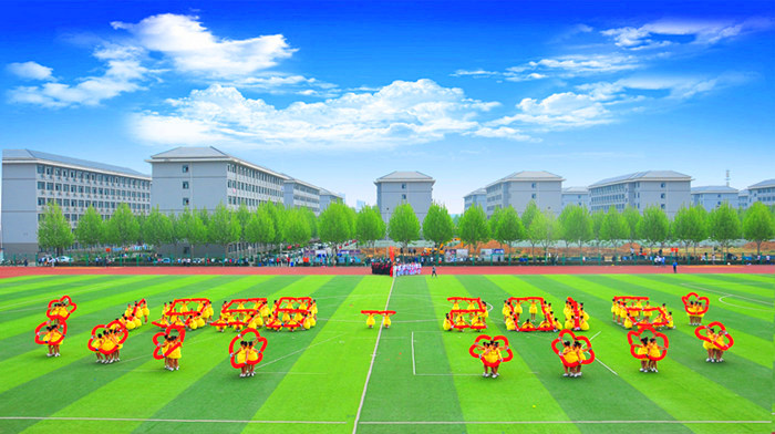 会计学院方队变幻出“1998”、“2016”的图案诉说着BEAT365英国官网成长的故事