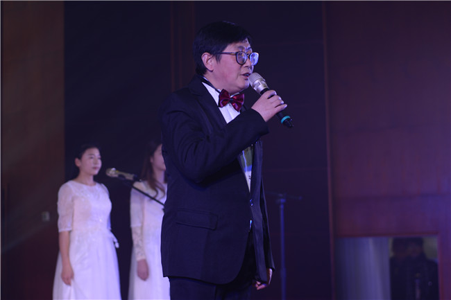 机电与汽车工程学院分工会 歌曲《把心交给你》