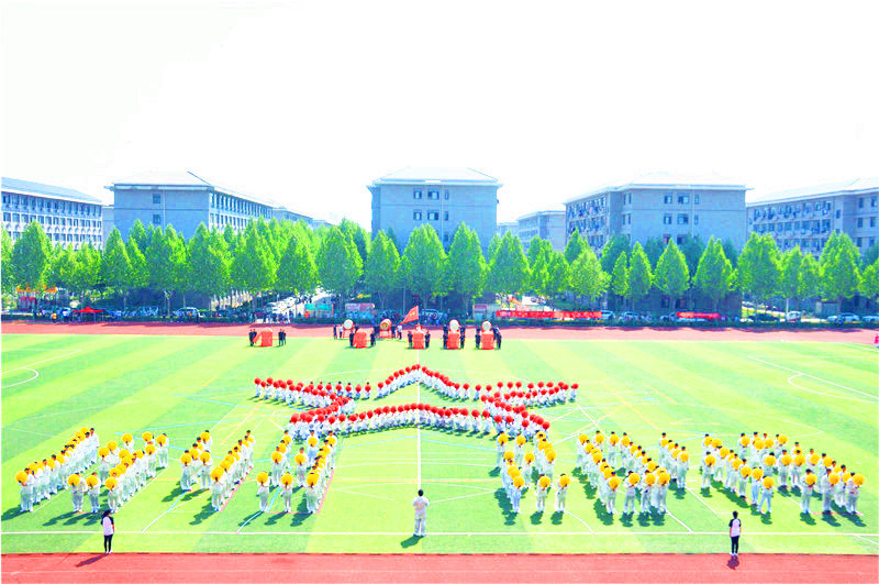 土木工程学院 《盛世中华----且看圆梦时》